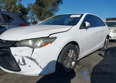2017 Toyota Camry Se z USA, uszkodzony, nr VIN 4T1BF1FK9HU273833